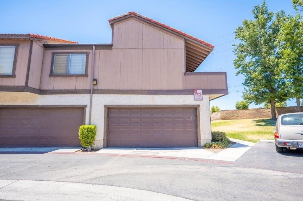 1830 North Vineyard Avenue #A - Photo 2 of 35