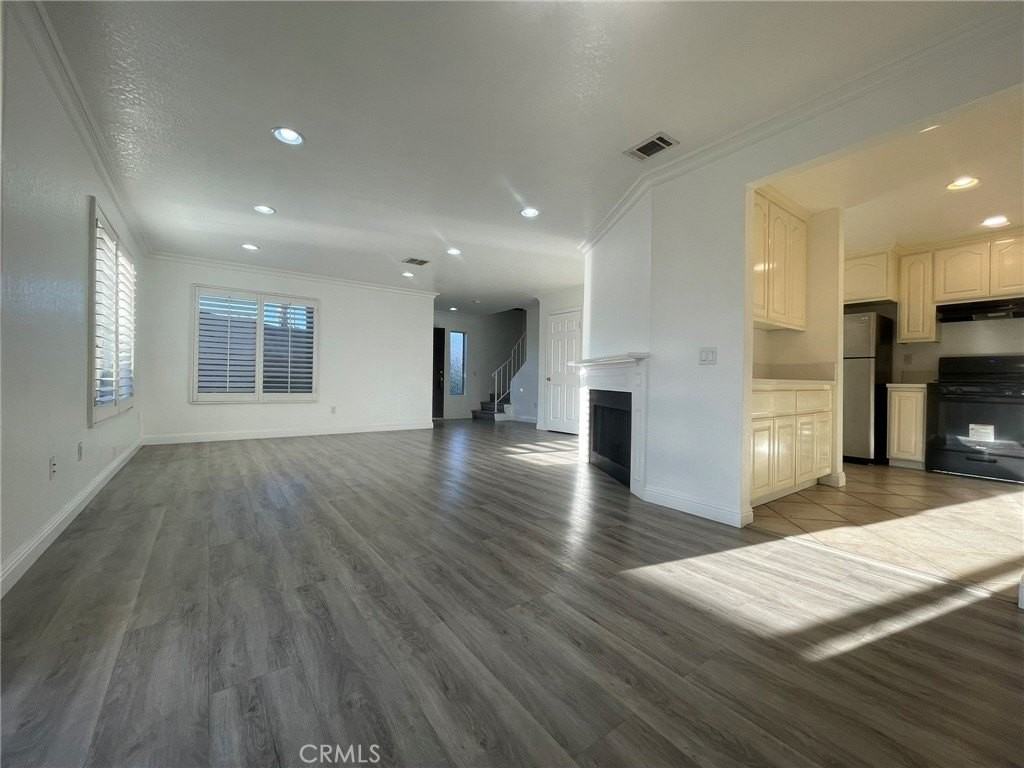 1830 North Vineyard Avenue #A - Photo 6 of 35