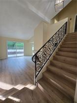 919 Creekside Dr - Photo 1 of 1