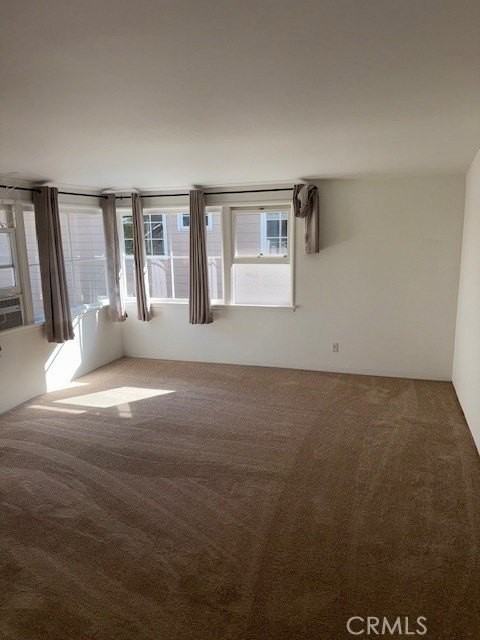 65 Beacon Bay - Photo 4 of 7