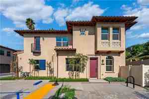 featured image of 822 Francesca Dr