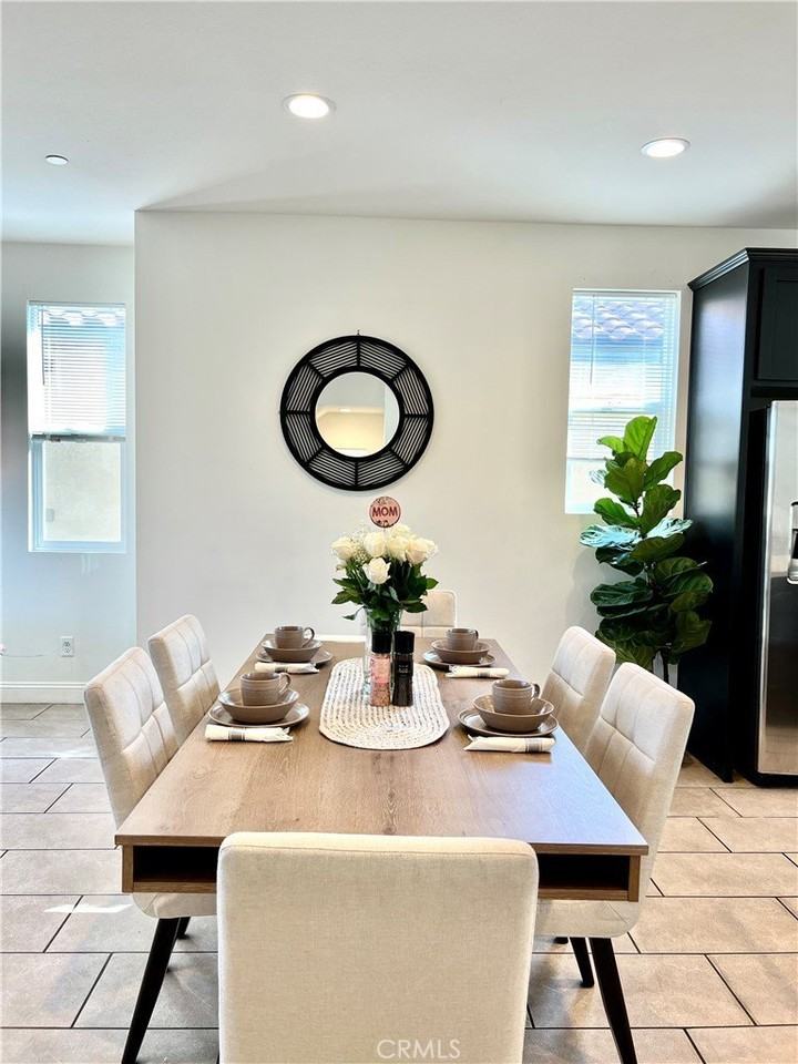 1207 Alpine Cir - Photo 7 of 38