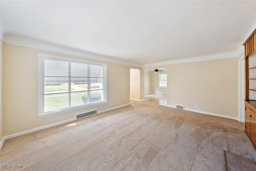 20511 Balfour Rd - Photo 7 of 41