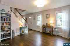 24 Robinhood Ave - Photo 1 of 1