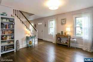 24 Robinhood Ave - Photo 1 of 1