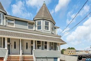 425 Hancock Pl - Photo 1 of 1