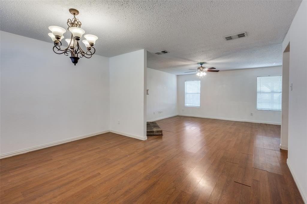 5224 Royal Burgess Dr - Photo 6 of 28