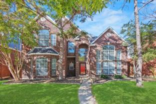 892 Brentwood Dr - Photo 1 of 1