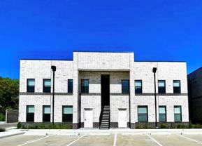 513 Richlands Way #102 - Photo 1 of 1