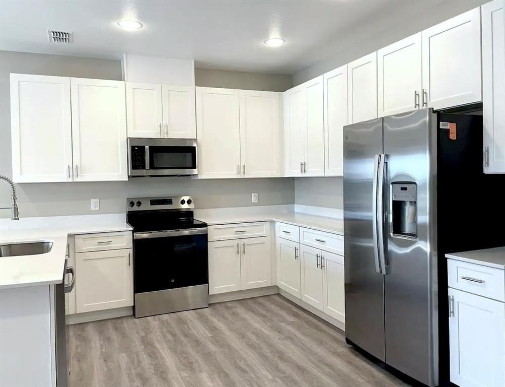 513 Richlands Way #102 - Photo 7 of 9