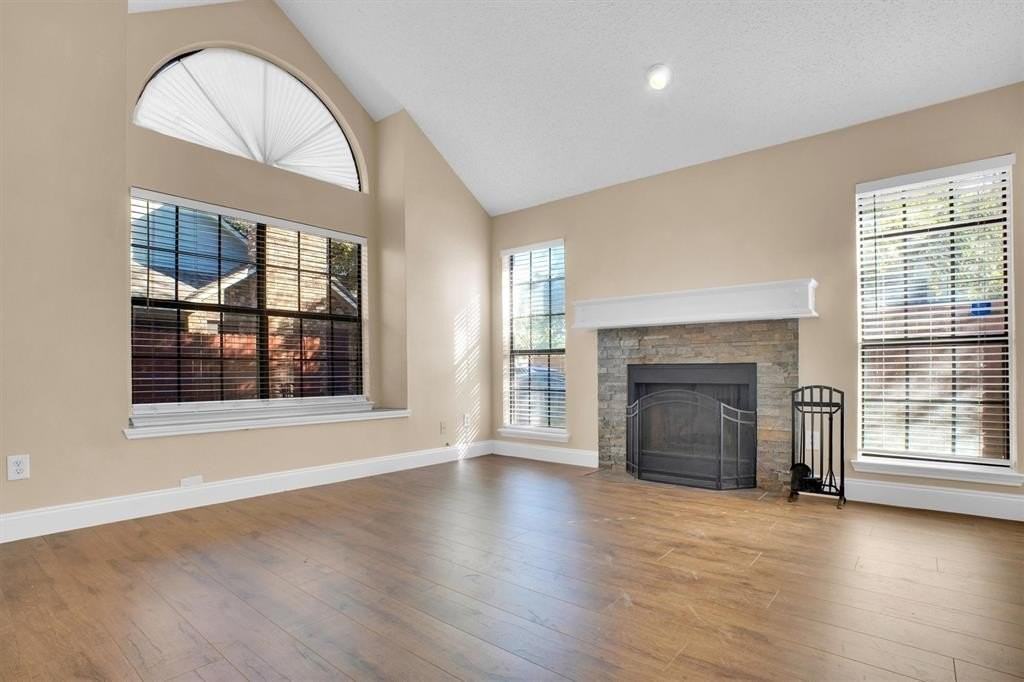 449 Harris Drive #I102 - Photo 4 of 33