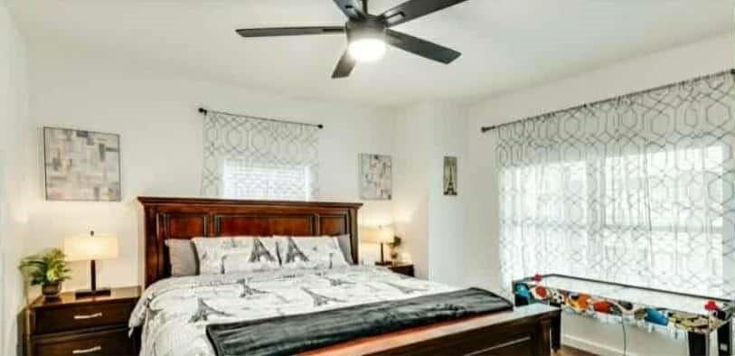 401 N Polk St - Photo 7 of 10