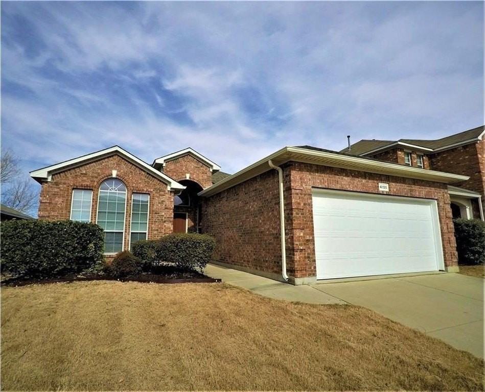 4105 Claymore Lane - Photo 2 of 17