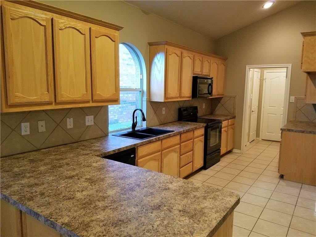 4105 Claymore Lane - Photo 3 of 17