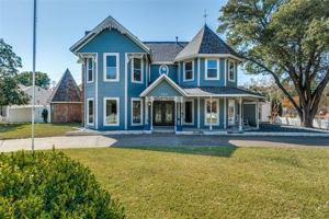 featured image of 7221 Briarnoll Dr