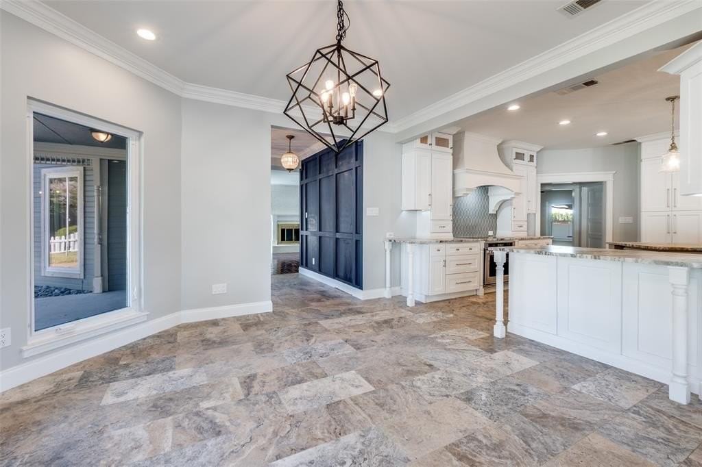 7221 Briarnoll Dr - Photo 4 of 25