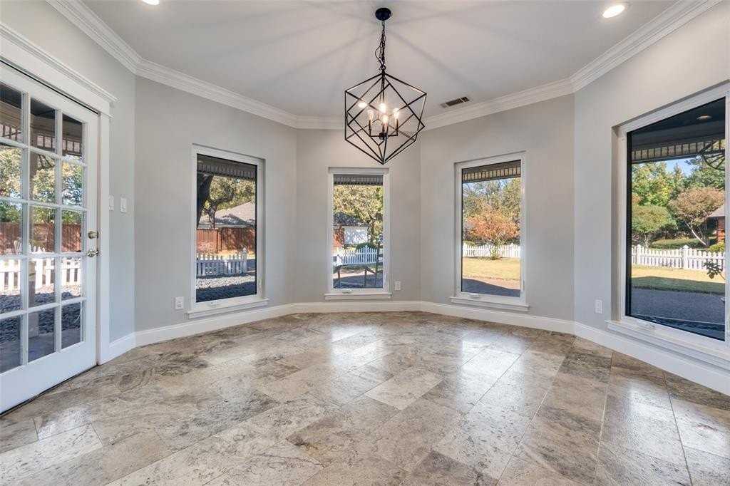 7221 Briarnoll Dr - Photo 5 of 25