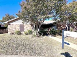 featured image of 1106 Curtis Dr #A