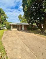 featured image of 2503 Rosedale Pl