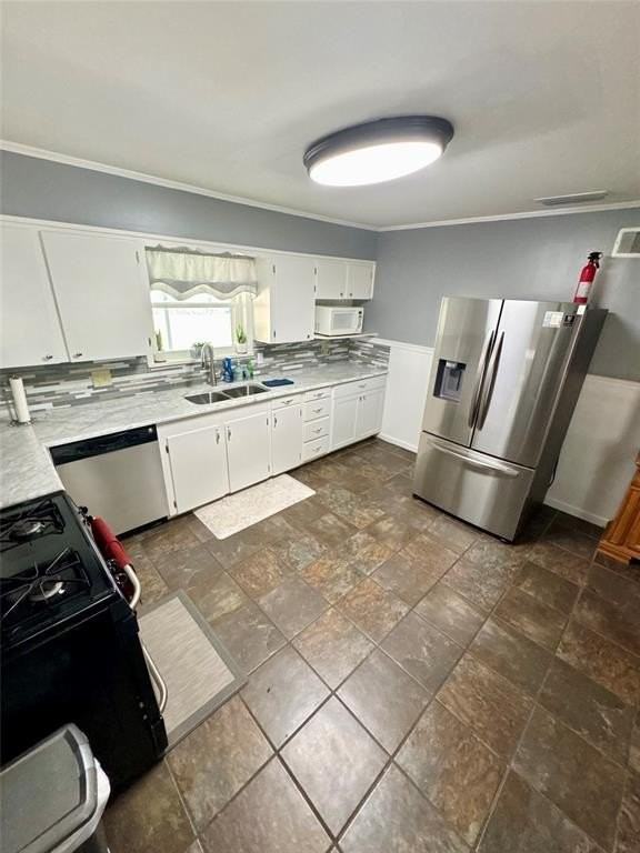 522 E Southfield Rd - Photo 2 of 8