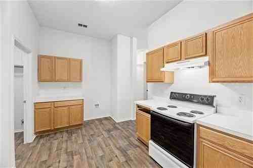 10912 Fawn Valley Dr - Photo 7 of 27