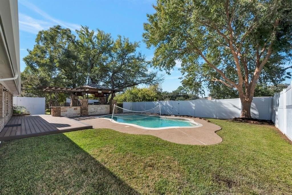 3305 Timber Grove Drive - Photo 6 of 26