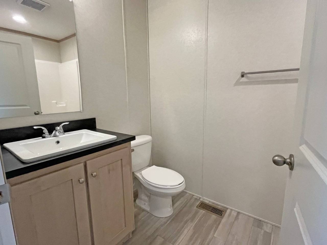 2404 N 8th St #89 - Photo 6 of 14