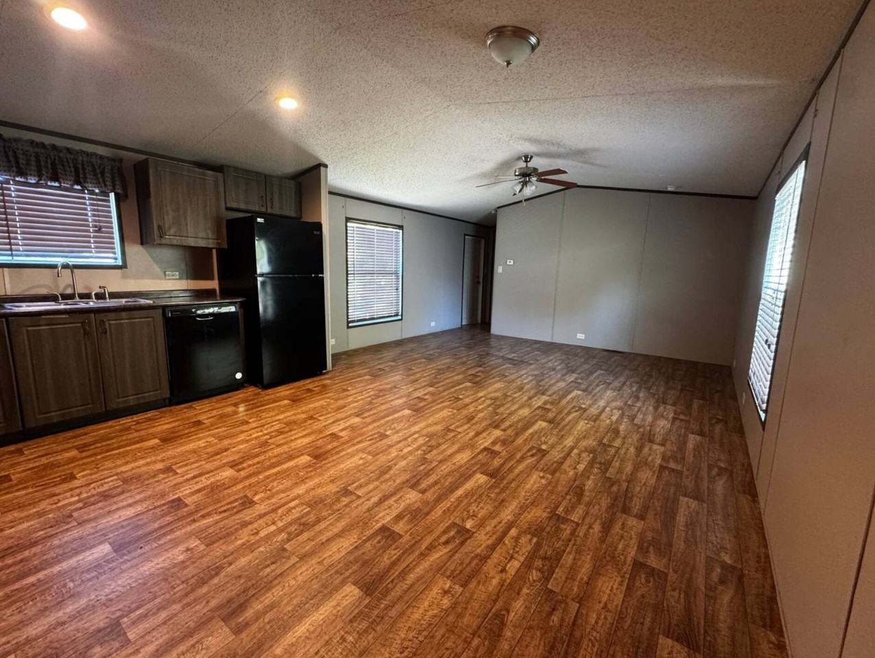 7650 W Us Highway 90 #201 - Photo 3 of 14