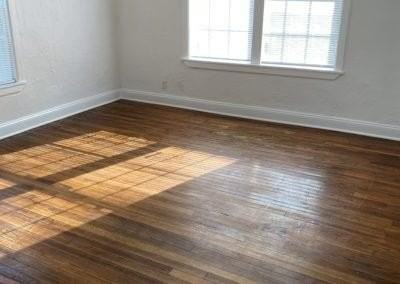 1124 Nw 15th St - Photo 4 of 11