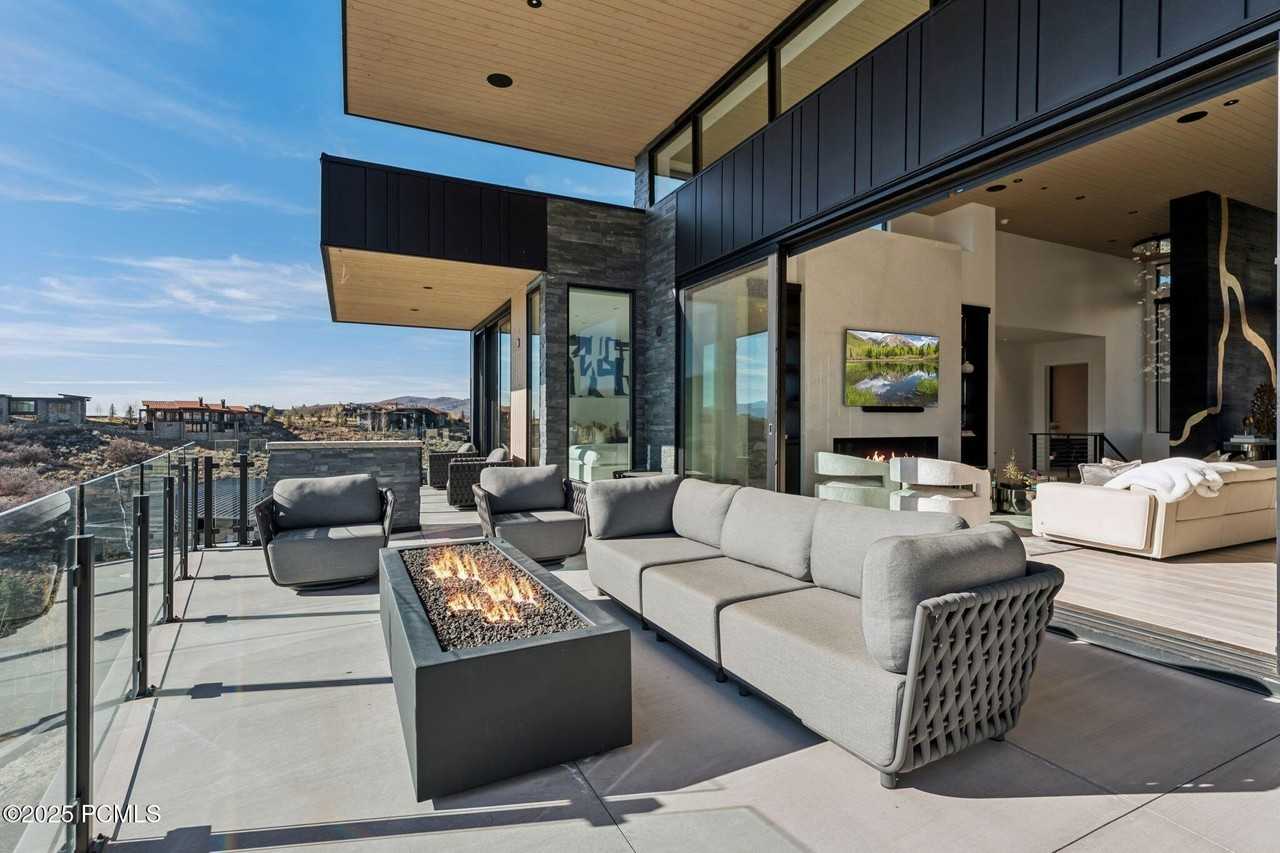 3404 E Wapiti Canyon Rd - Photo 4 of 50