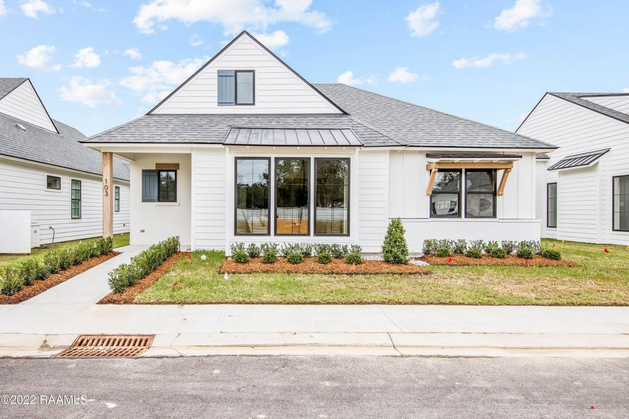 103 Wishing Well Dr - Photo 2 of 26