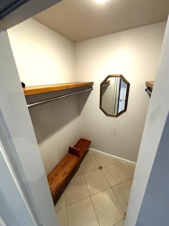 8851 N New River Canal Rd #1E - Photo 7 of 11