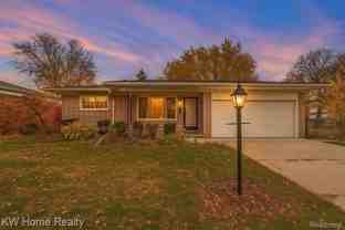 2704 Berkshire Dr - Photo 1 of 1