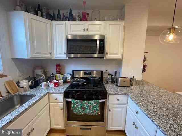 1322 Ridge Pl Se - Photo 3 of 25