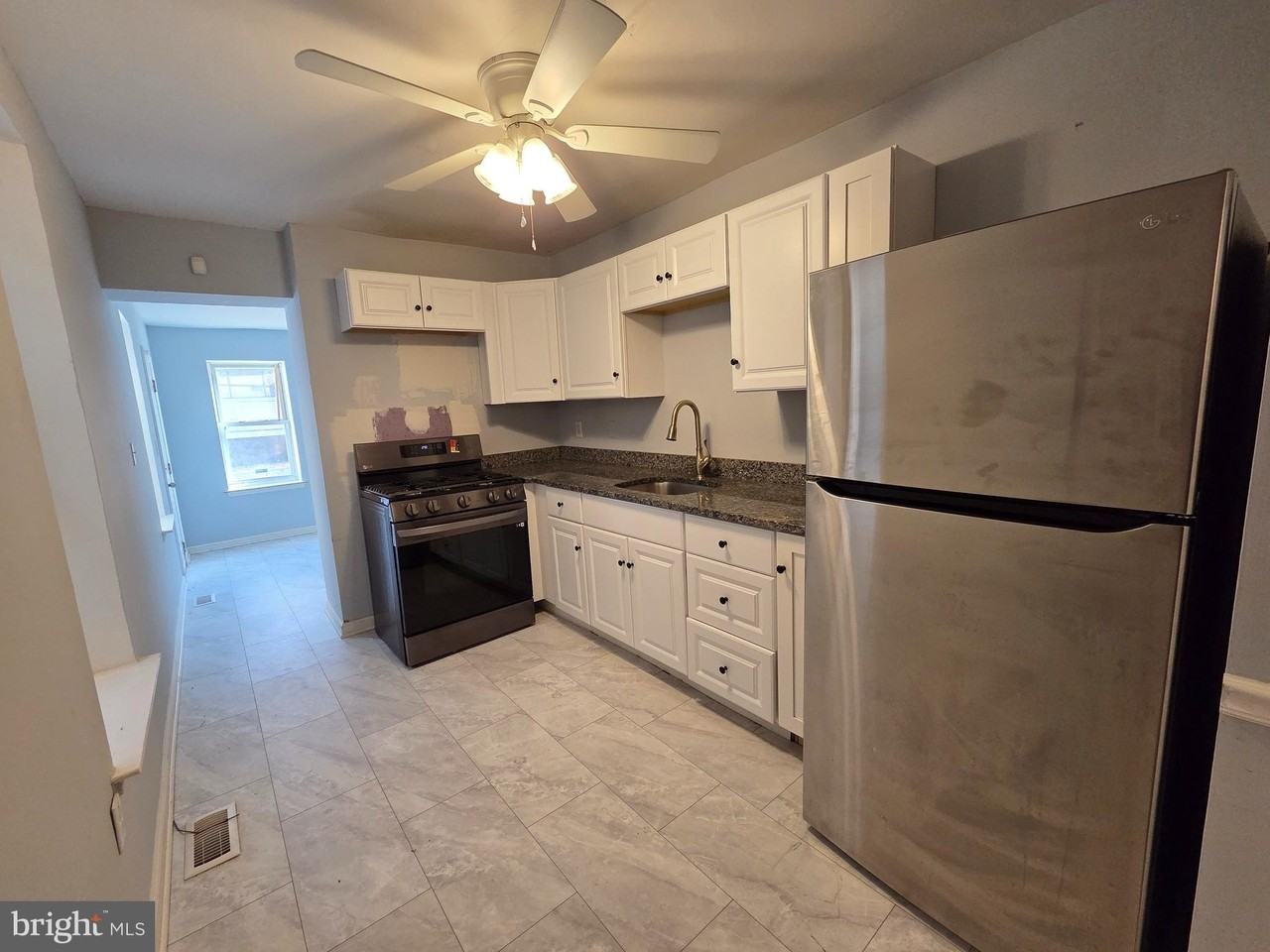 1116 North Walnut Street - Photo 6 of 14