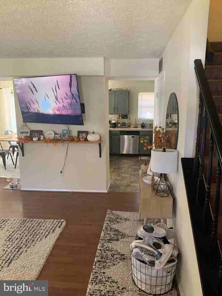 3508 Cokesbury Ct - Photo 2 of 13