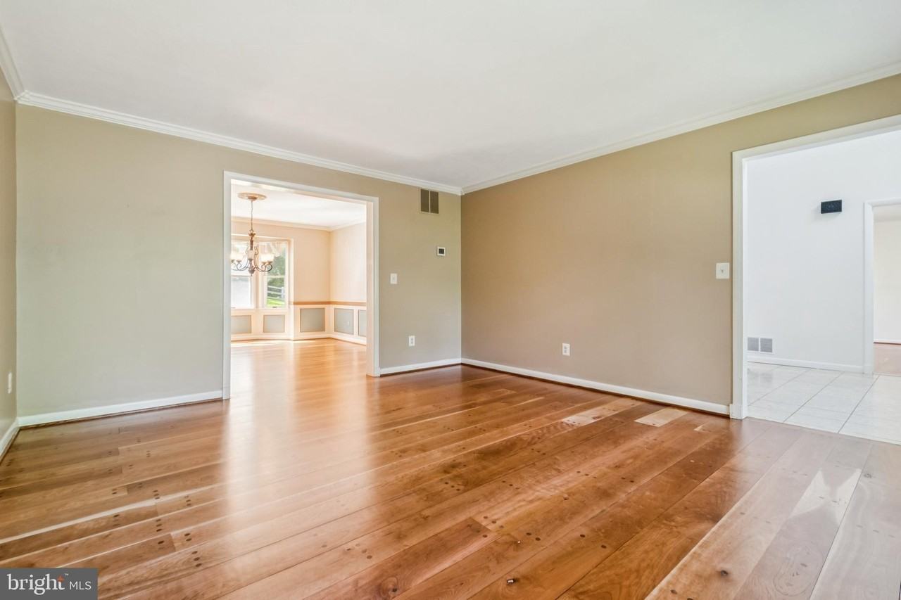 478 Mountain Rd - Photo 6 of 50