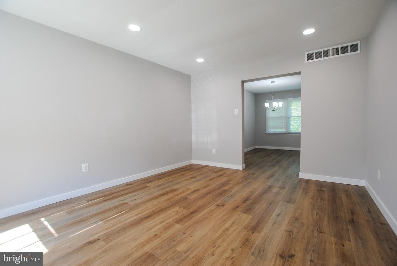 8512 Hydra Ln Unit 13g #13G - Photo 7 of 48