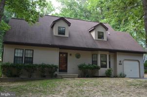 featured image of 44264 Poplar Wood Dr