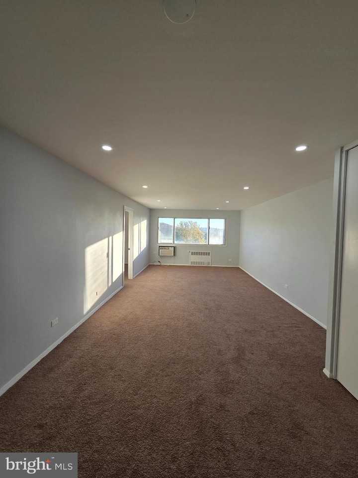 1517 Hill Rd - Photo 2 of 12