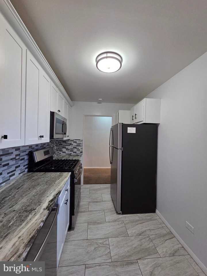 1517 Hill Rd - Photo 5 of 12