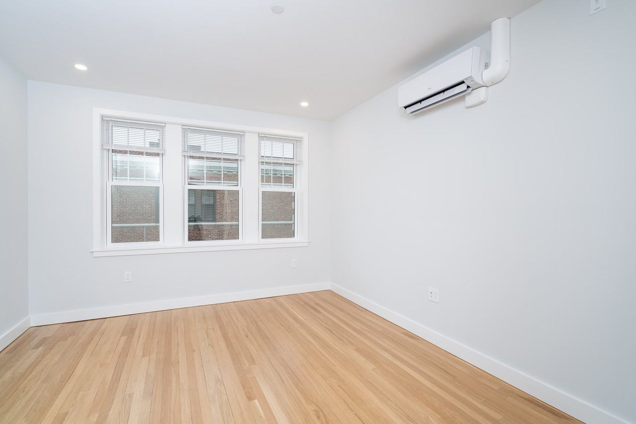 20 Forest St #42 - Photo 4 of 10