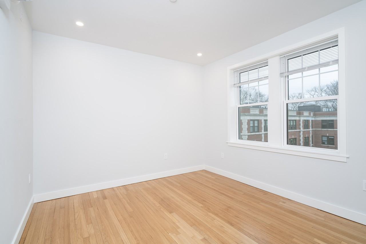 20 Forest St #42 - Photo 6 of 10