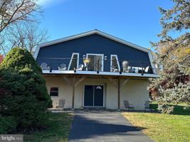 featured image of 6279 Upper York Rd