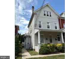 featured image of 48 Penn Avenue