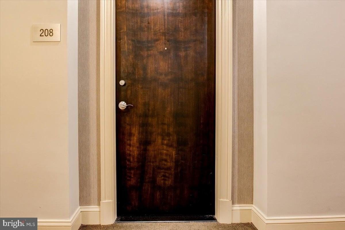 1023 N Royal St Unit 208 #208 - Photo 3 of 29