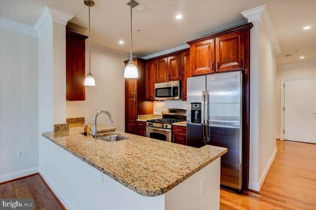 1023 N Royal St Unit 208 #208 - Photo 7 of 29