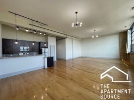1432 W 21st St #306 - Photo 1 of 1