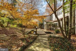 featured image of 1434 Kirby Rd