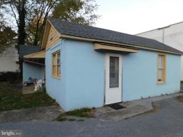 featured image of 536 1/2 N Loudoun St